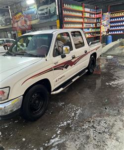 تويوتا هايلوكس